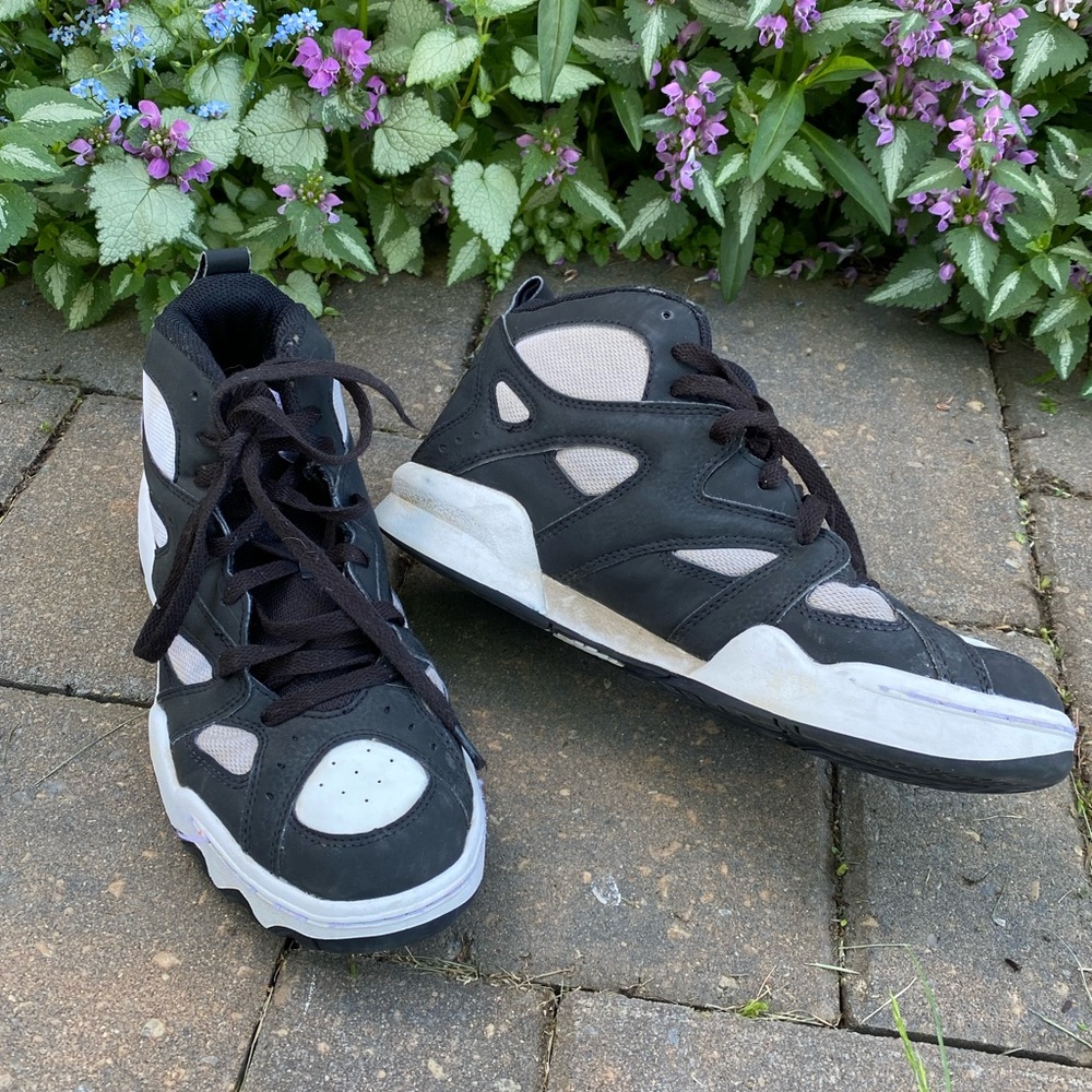 Reebok BLK Above the Rim High Tops, 9 Spring Sale